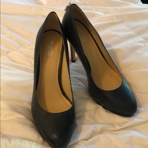 Michael Kors pumps.Size 8.FINAL SALE